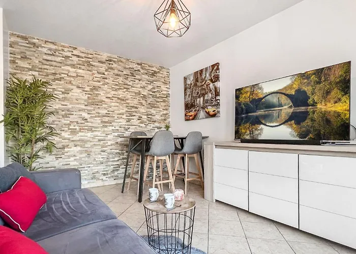 Homey Precioso - Terrasse Privee - Wifi Et Netflix